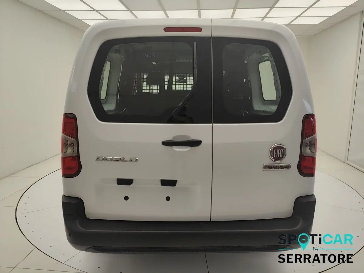 Fiat Doblò Furgone nuova a Como (8)