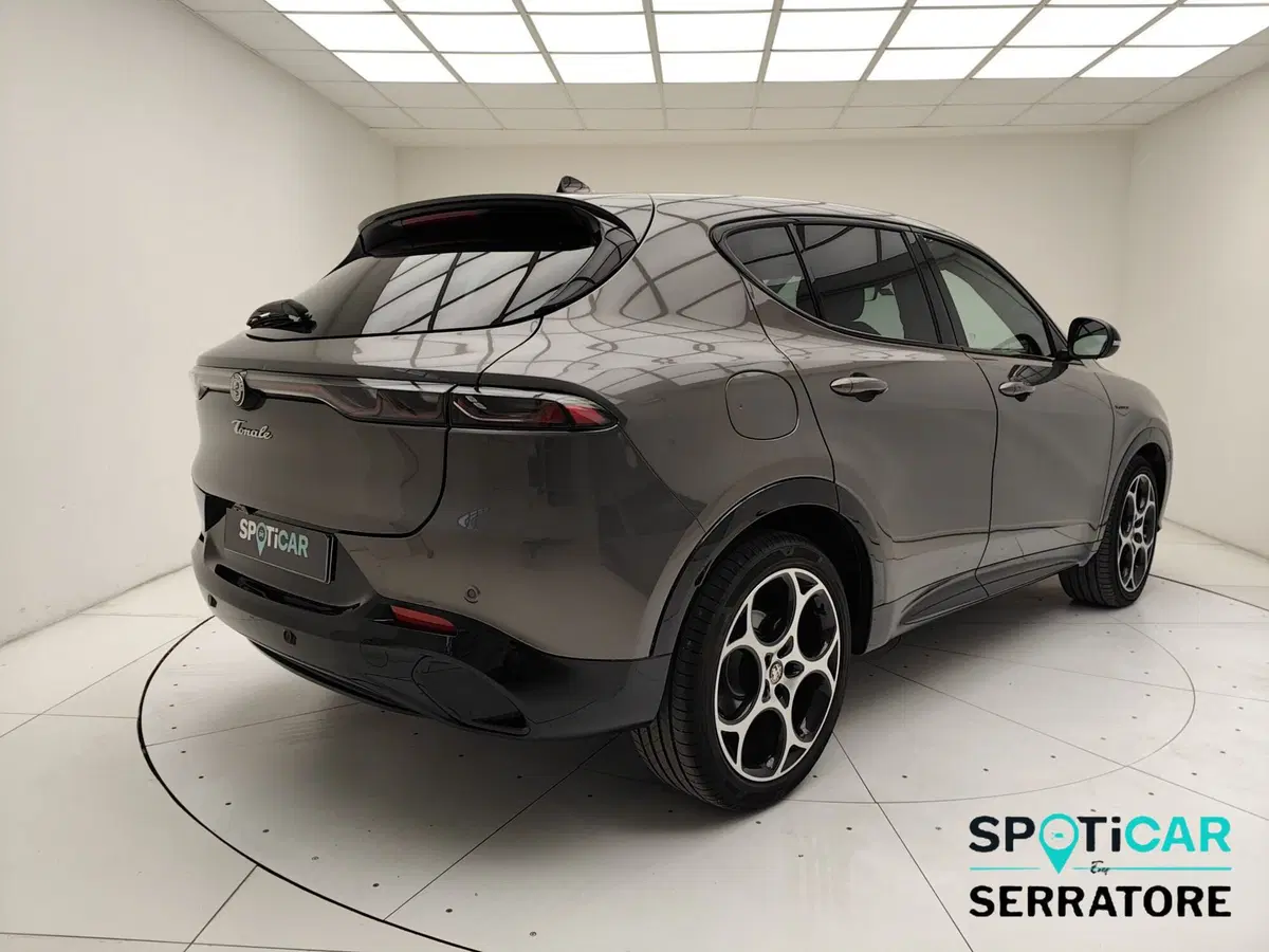 Alfa Romeo Tonale usata a Como (4)