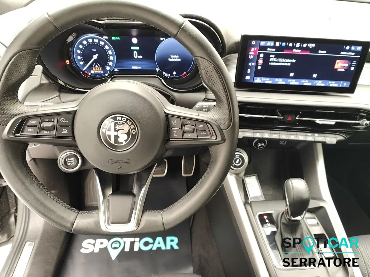 Alfa Romeo Tonale usata a Como (8)