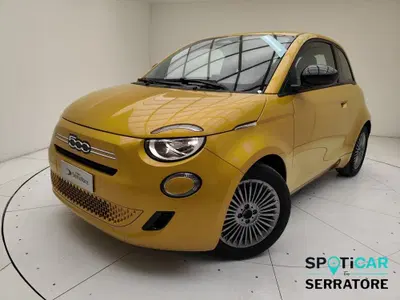 Fiat 500 1.0 hybrid Icon nuova a Erba
