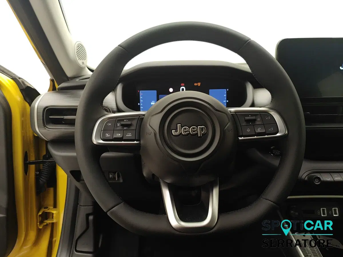 Jeep Avenger nuova a Como (14)