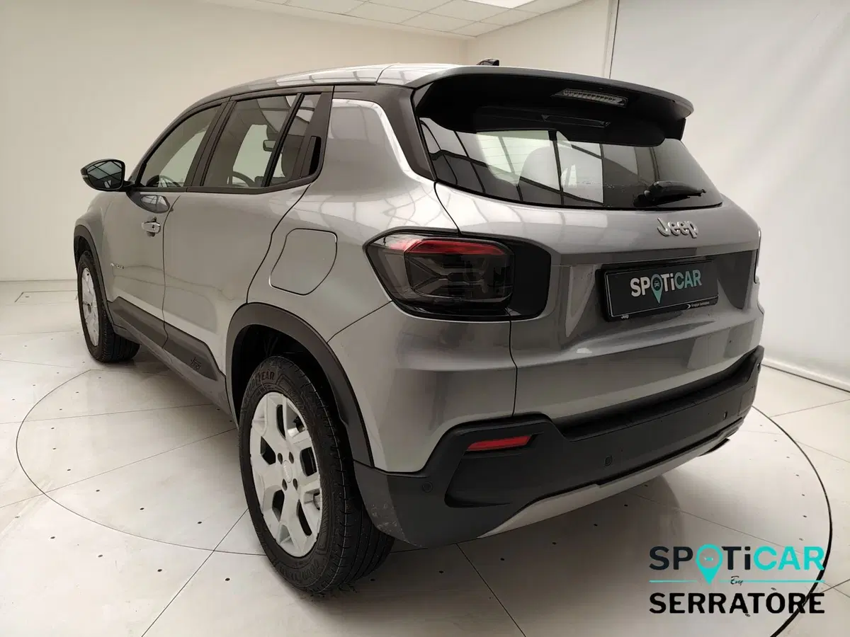 Jeep Avenger nuova a Como (4)