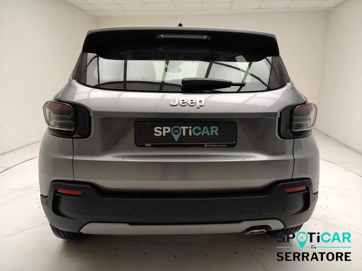 Jeep Avenger nuova a Como (5)