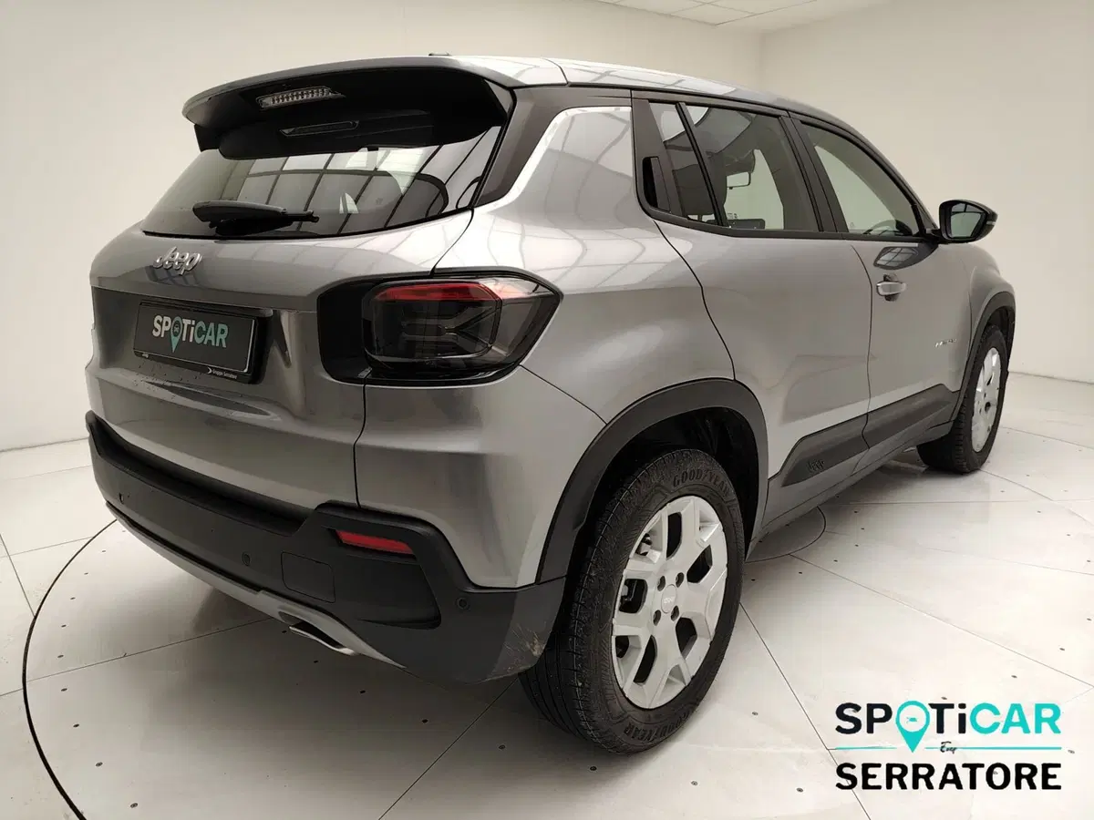 Jeep Avenger nuova a Como (6)