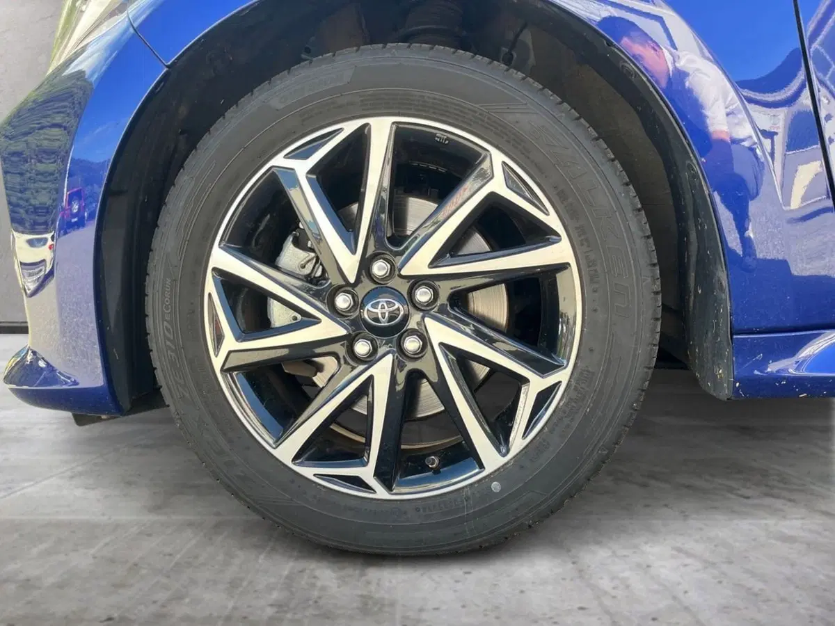Toyota Yaris usata a Sondrio (14)