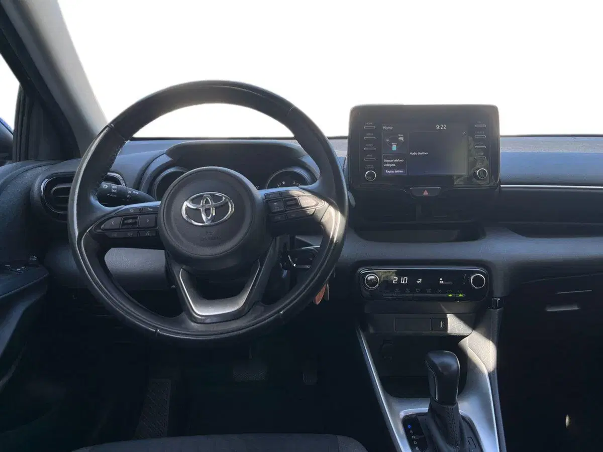 Toyota Yaris usata a Sondrio (8)