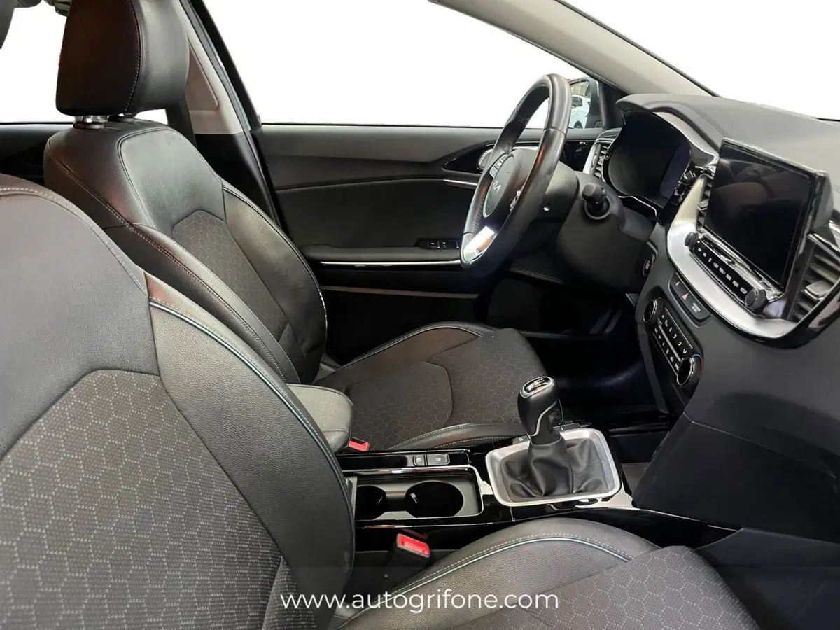 Kia XCeed usata a Modena (15)