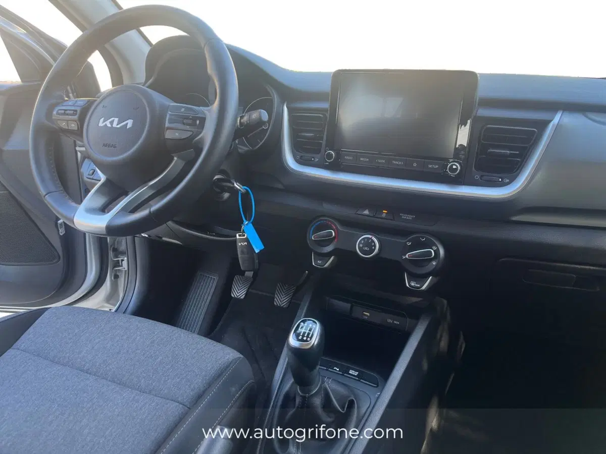 Kia Stonic usata a Modena (10)