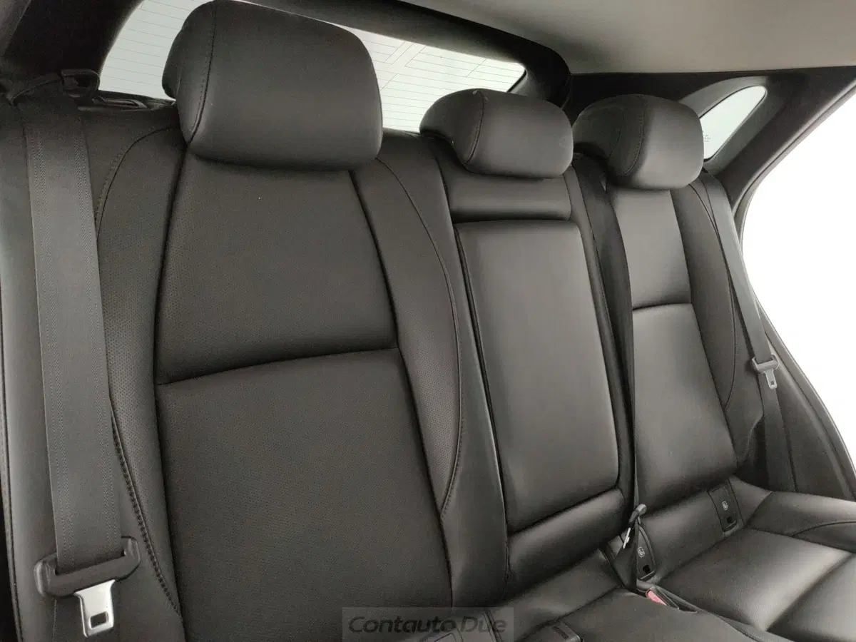 Mazda CX-30 usata a Caserta (10)