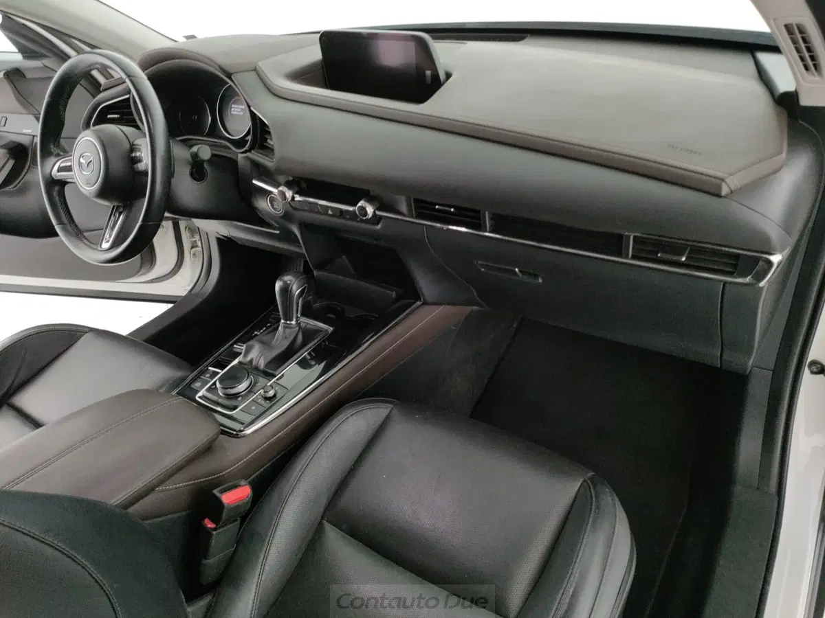 Mazda CX-30 usata a Caserta (16)