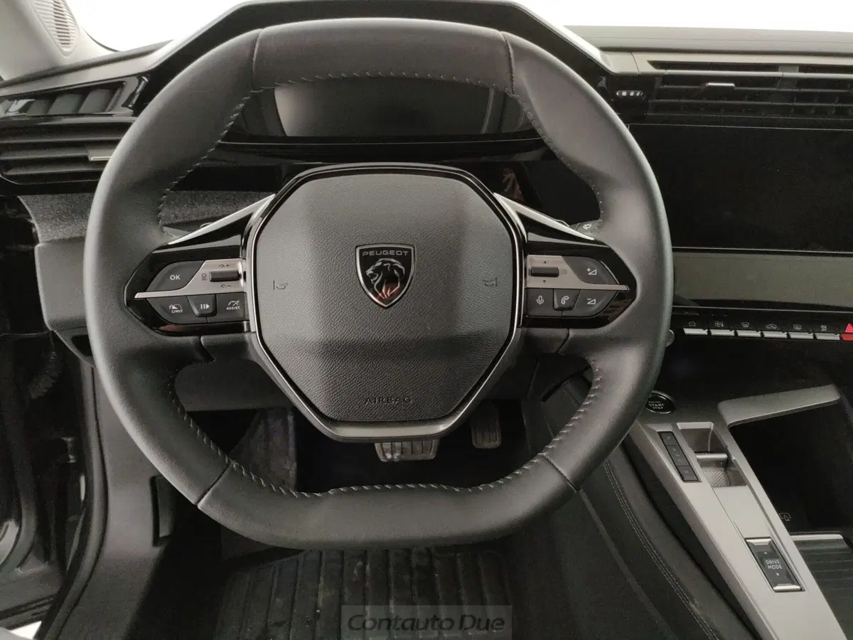 Peugeot 408 usata a Caserta (19)