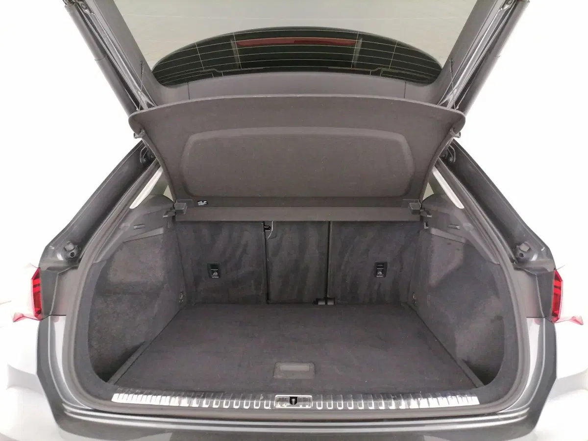 Audi Q3 Sportback usata a Roma (10)