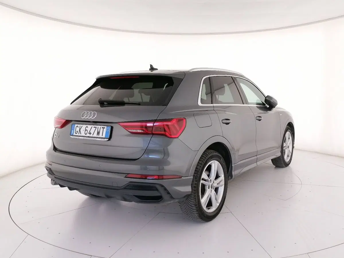 Audi Q3 Sportback usata a Roma (2)