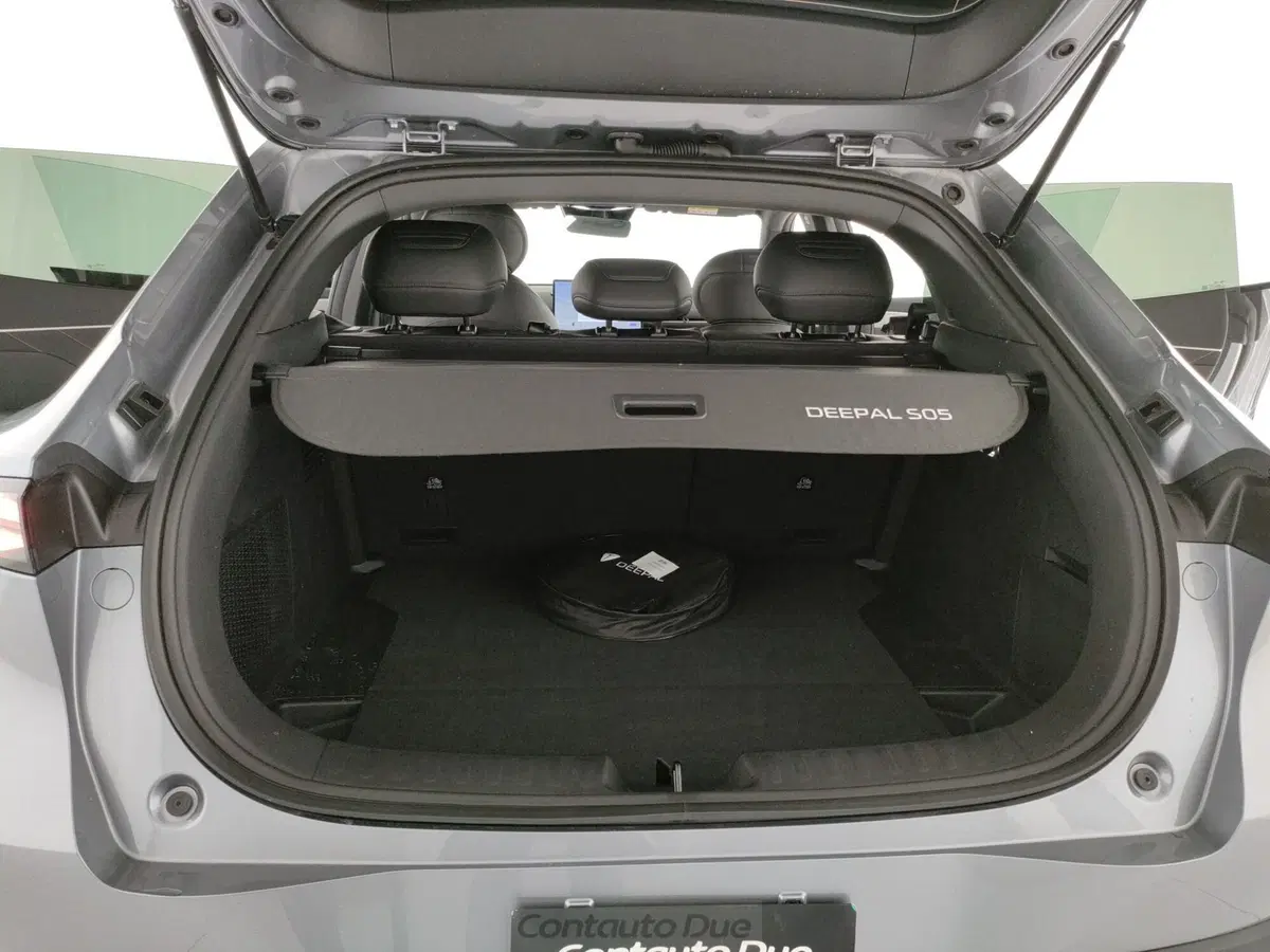 Changan Deepal S05 nuova a Caserta (10)