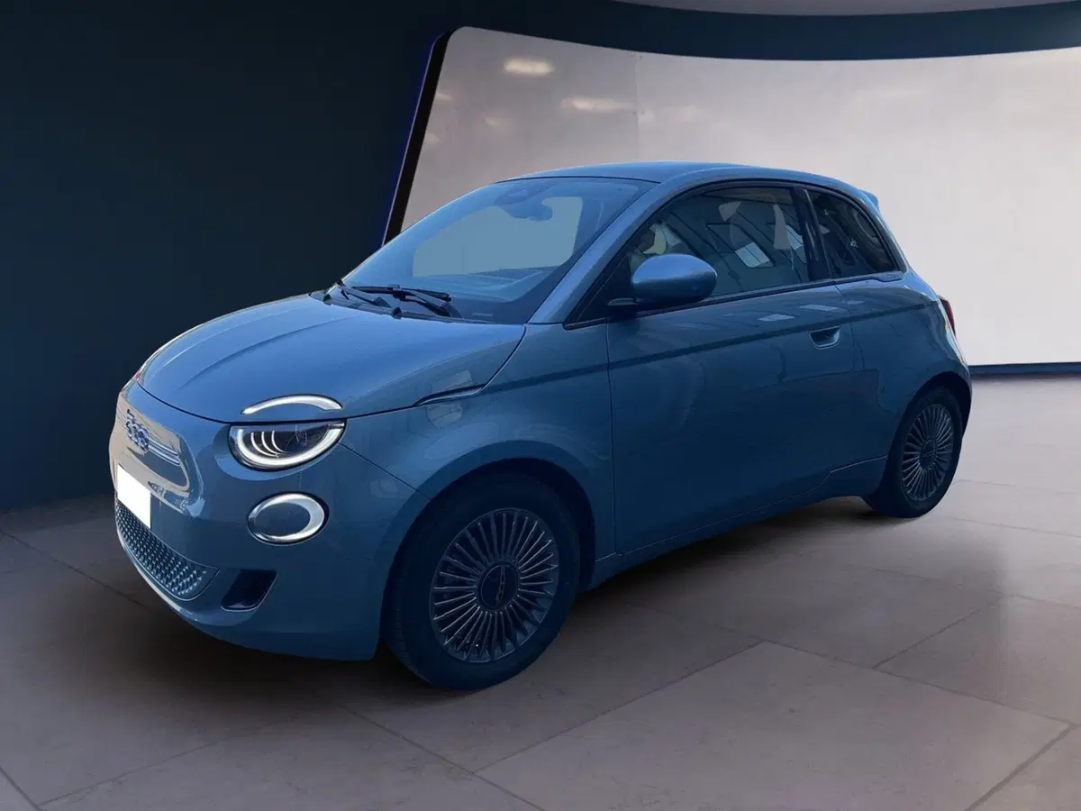 Fiat 500 Cabrio usata a Torino (2)