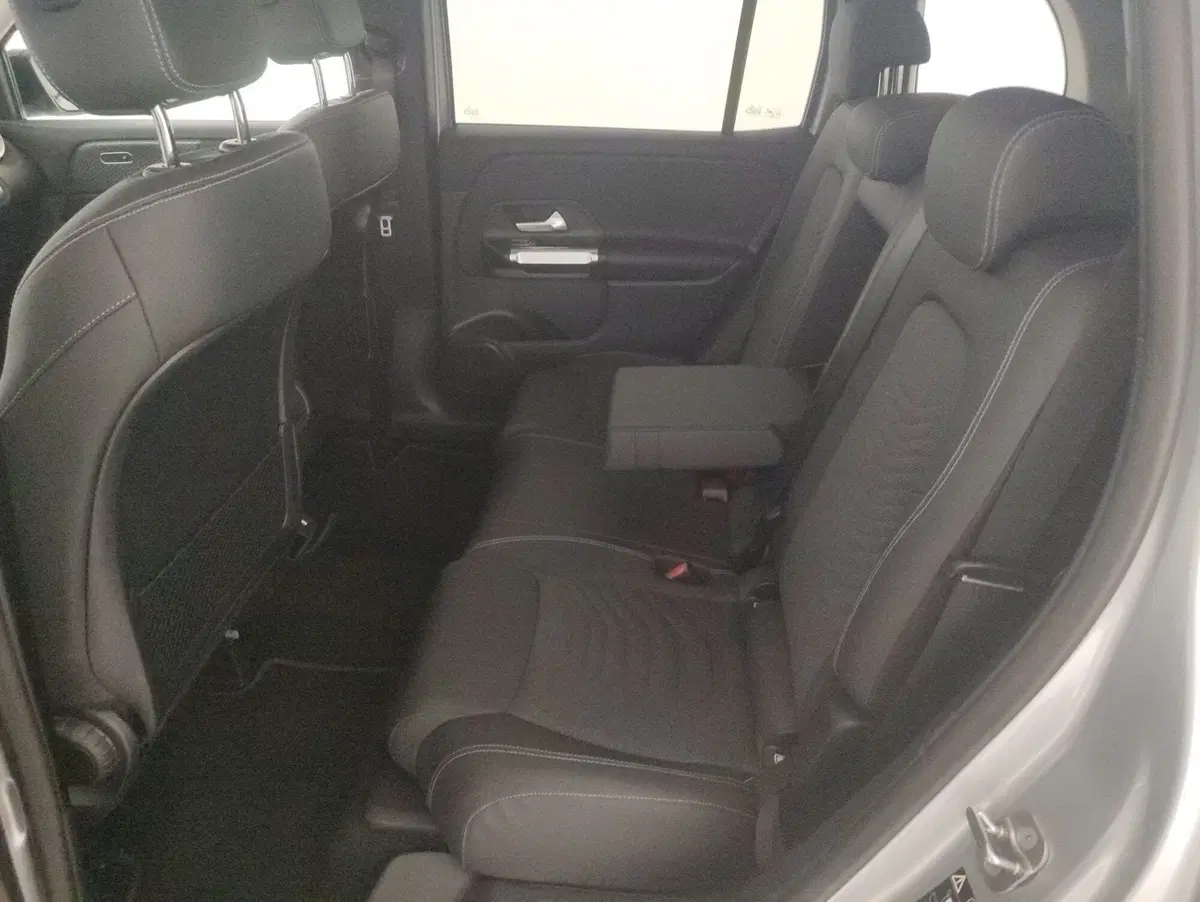Mercedes-Benz GLB usata a Alessandria (7)