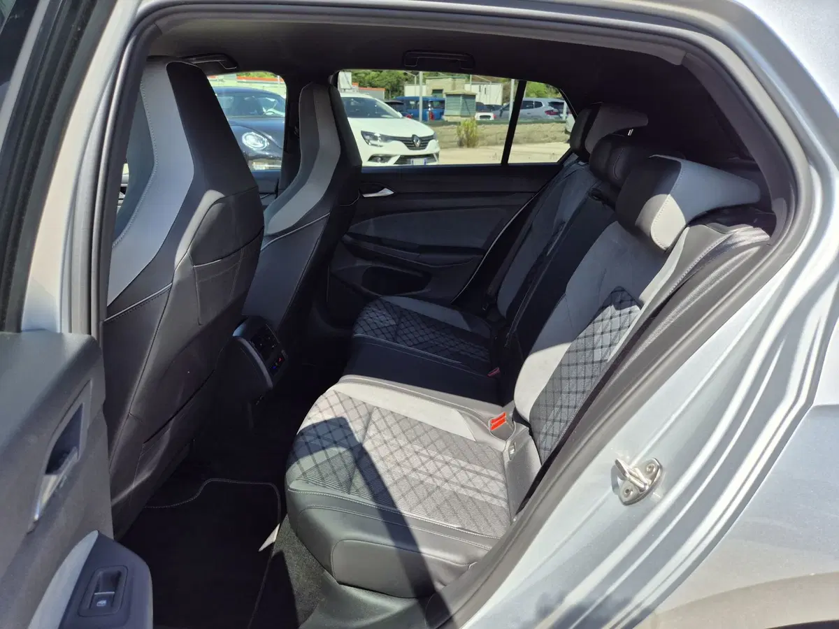 Volkswagen Golf usata  (7)