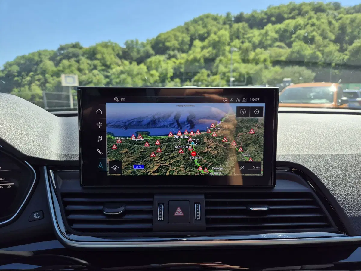 Audi Q5 Sportback usata  (10)