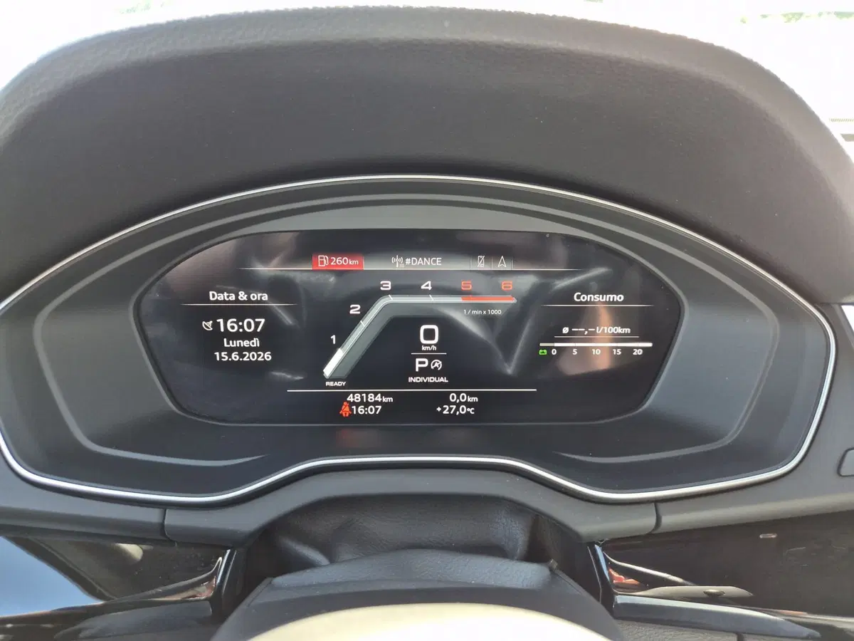 Audi Q5 Sportback usata  (13)