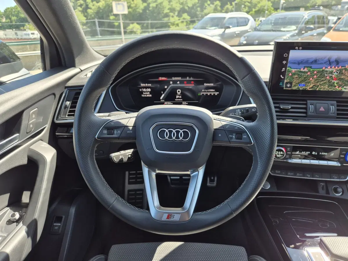 Audi Q5 Sportback usata  (18)