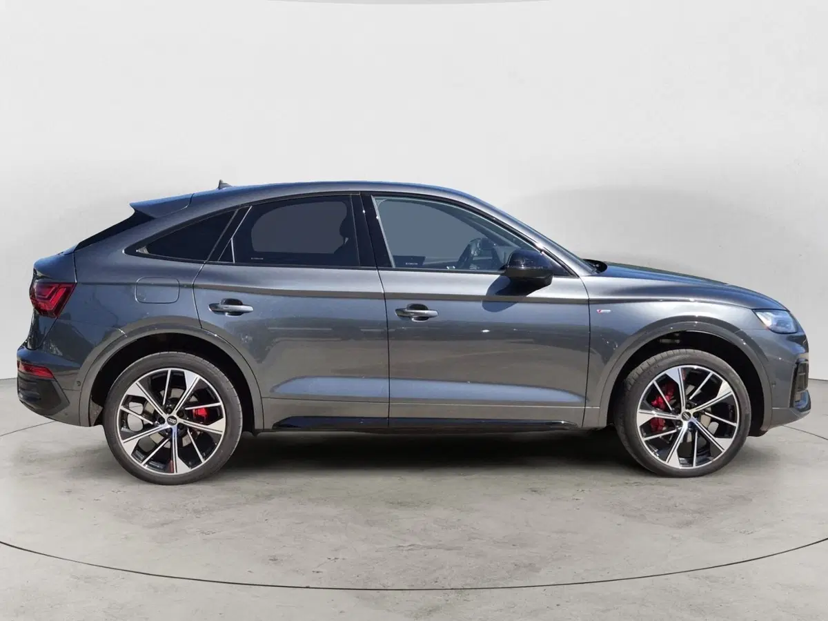 Audi Q5 Sportback usata  (5)