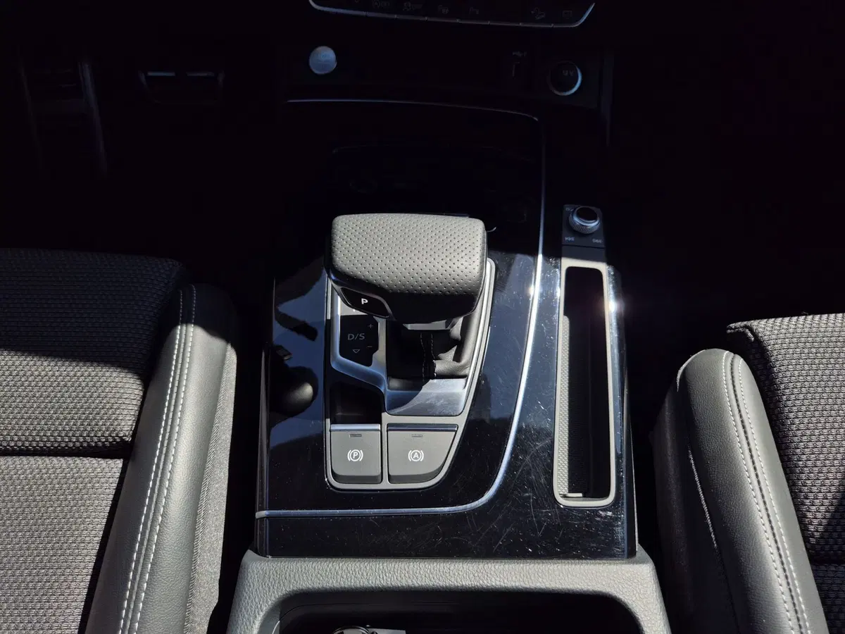 Audi Q5 Sportback usata  (9)