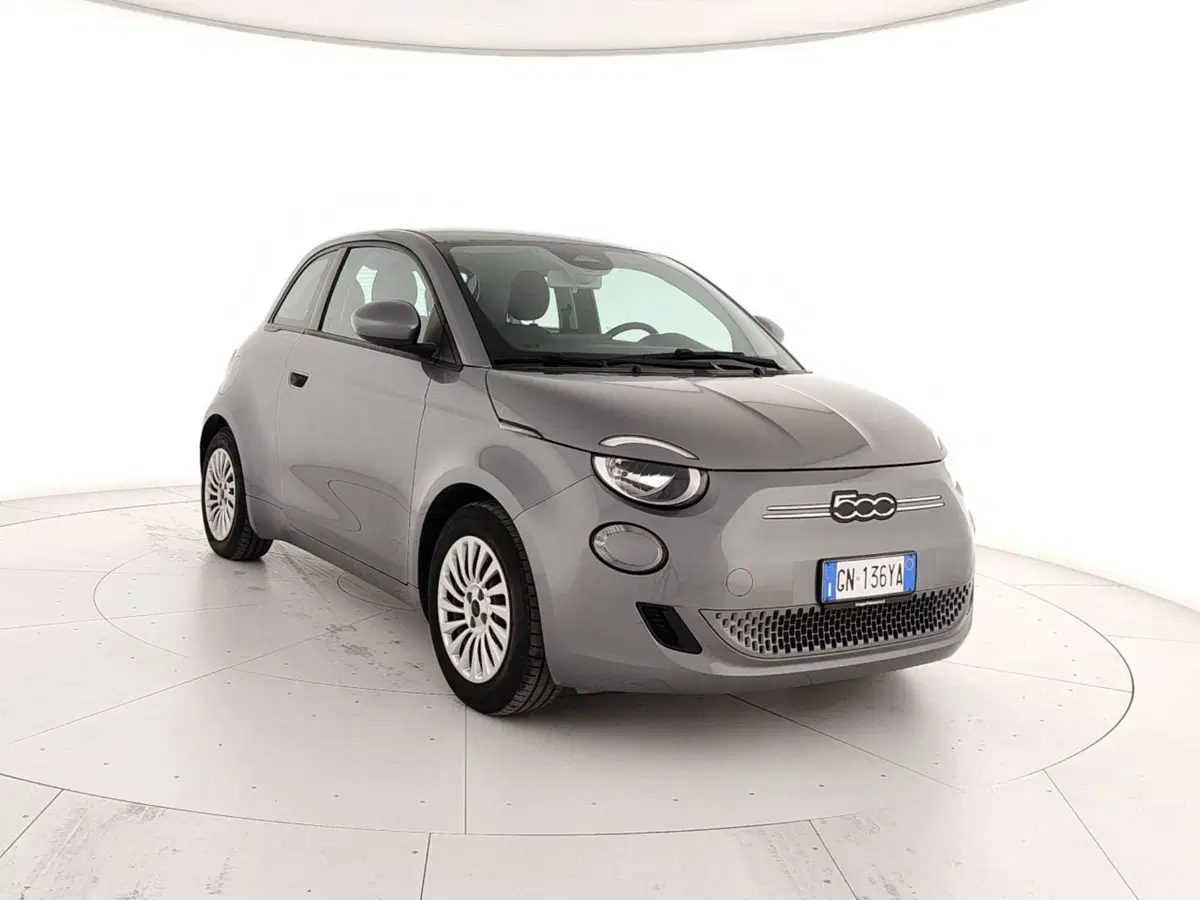 Fiat 500 Cabrio nuova a Caserta