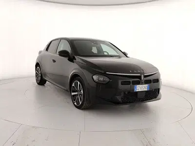 Lancia Ypsilon 1.2 mhev LX 110cv e-dct del 2025 usata a Caserta
