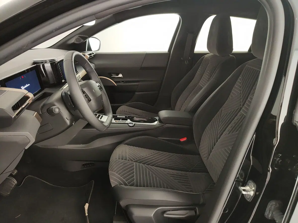 Lancia Ypsilon usata a Caserta (17)