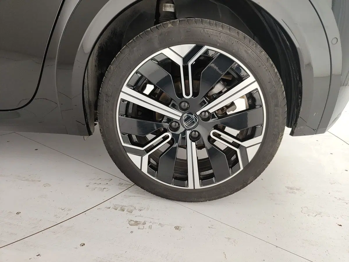 Lancia Ypsilon usata a Caserta (11)