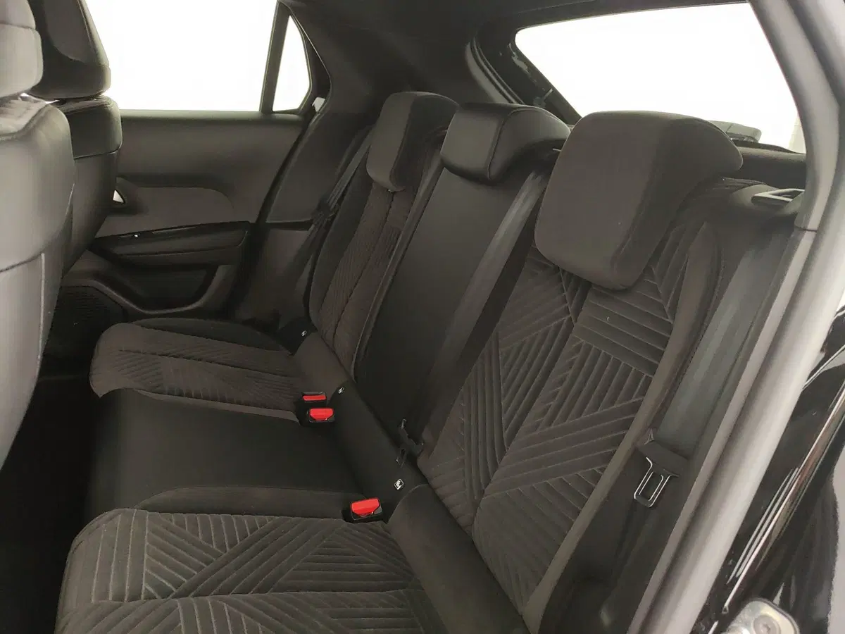 Lancia Ypsilon usata a Caserta (20)
