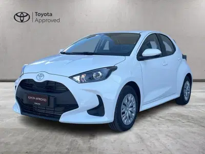 Toyota Yaris 1.5 Hybrid 5 porte Energy nuova a Melilli