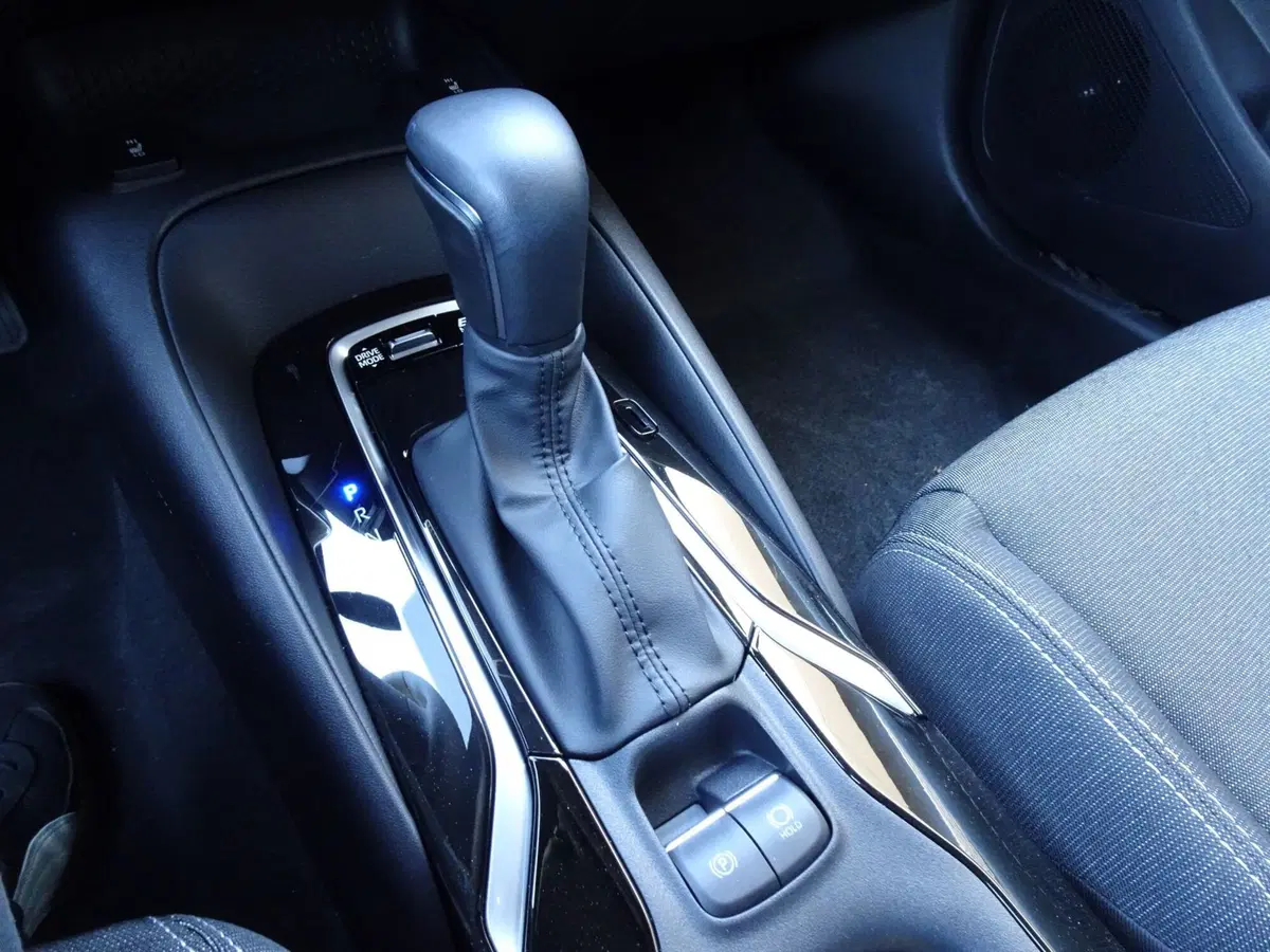 Toyota Corolla Touring Sports nuova a Treviso (20)