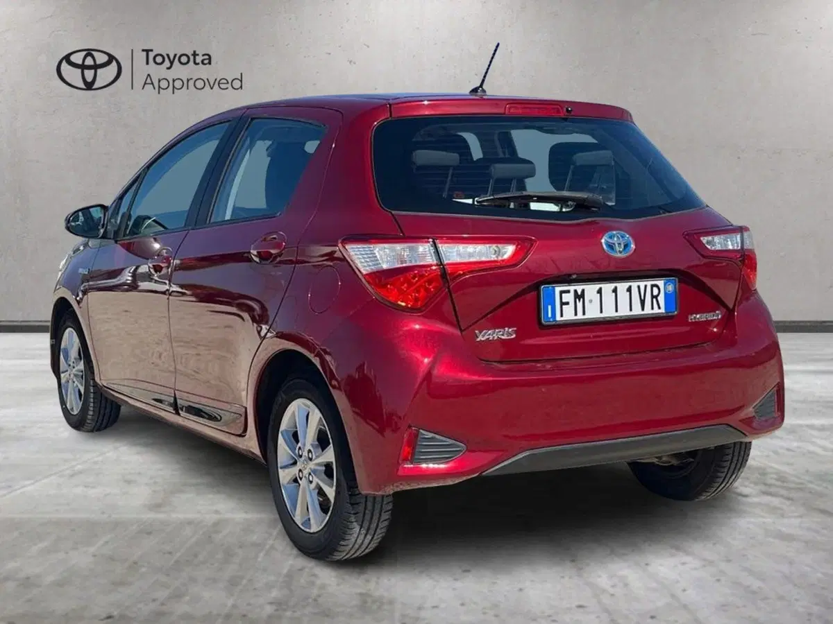 Toyota Yaris usata a Catania (5)