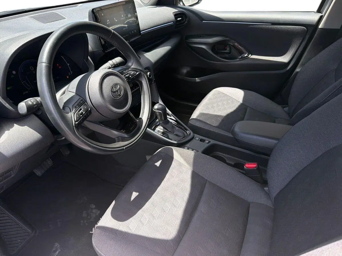 Toyota Yaris usata a Catania (6)