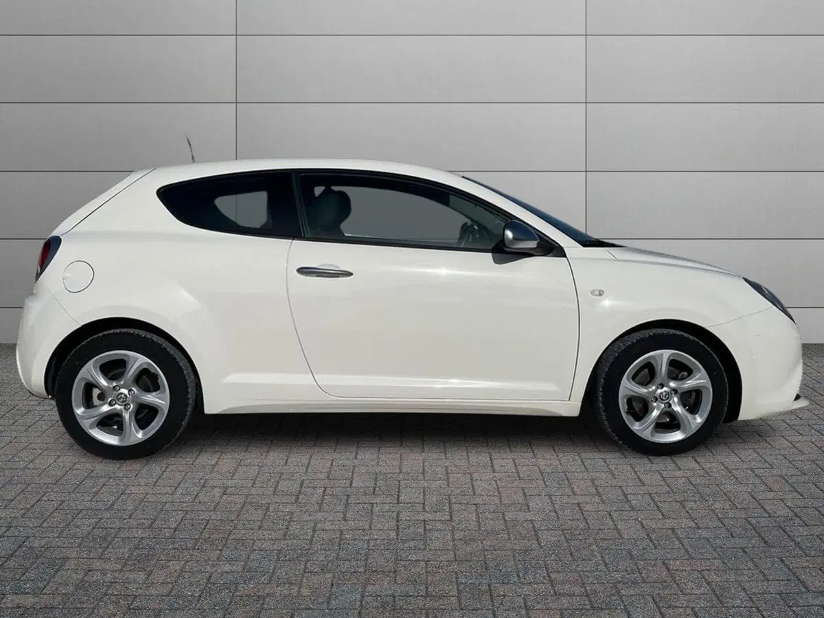 Alfa Romeo MiTo usata a Ragusa (3)