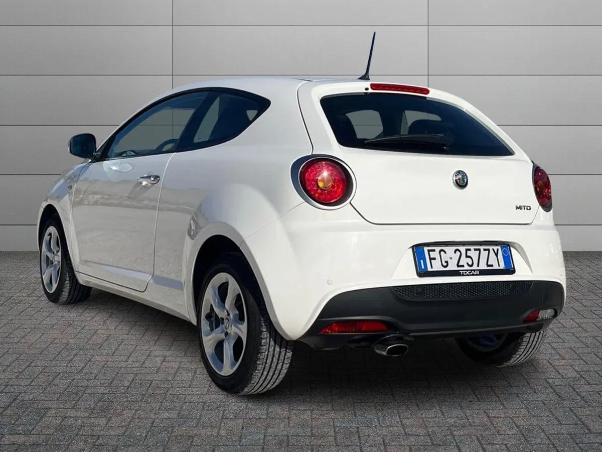 Alfa Romeo MiTo usata a Ragusa (4)
