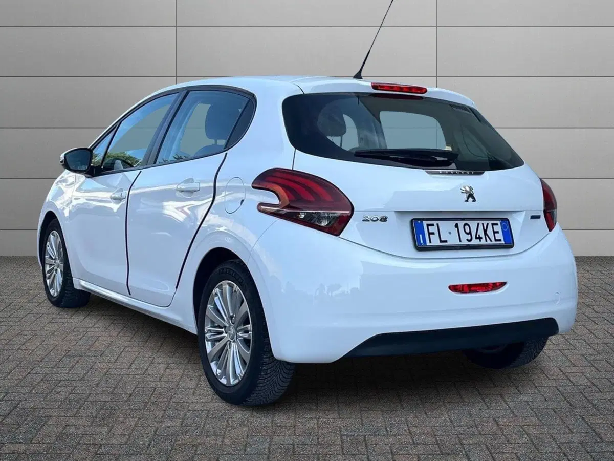 Peugeot 208 usata a Ragusa (4)