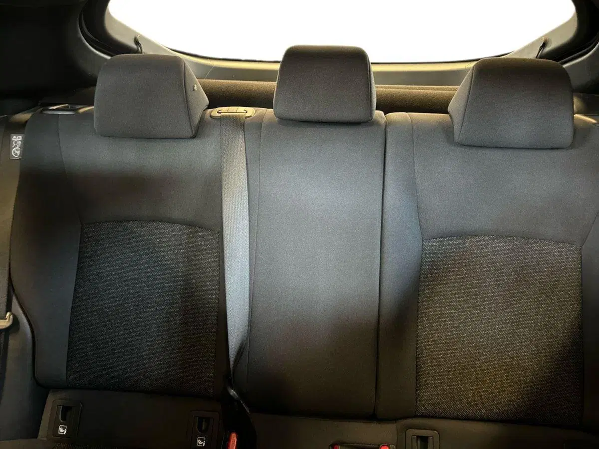 Toyota Toyota C-HR usata a Milano (10)