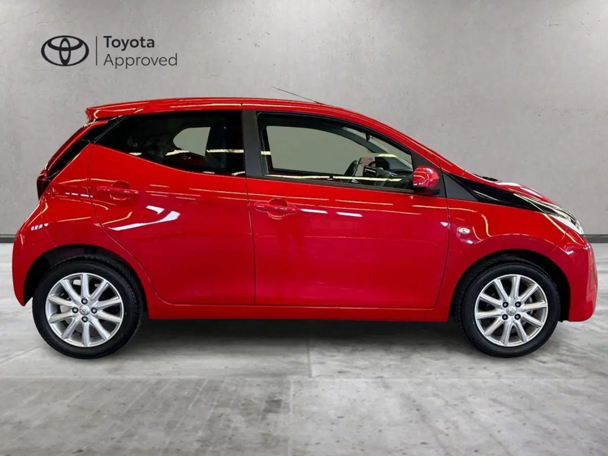 Toyota Aygo usata a Milano (5)