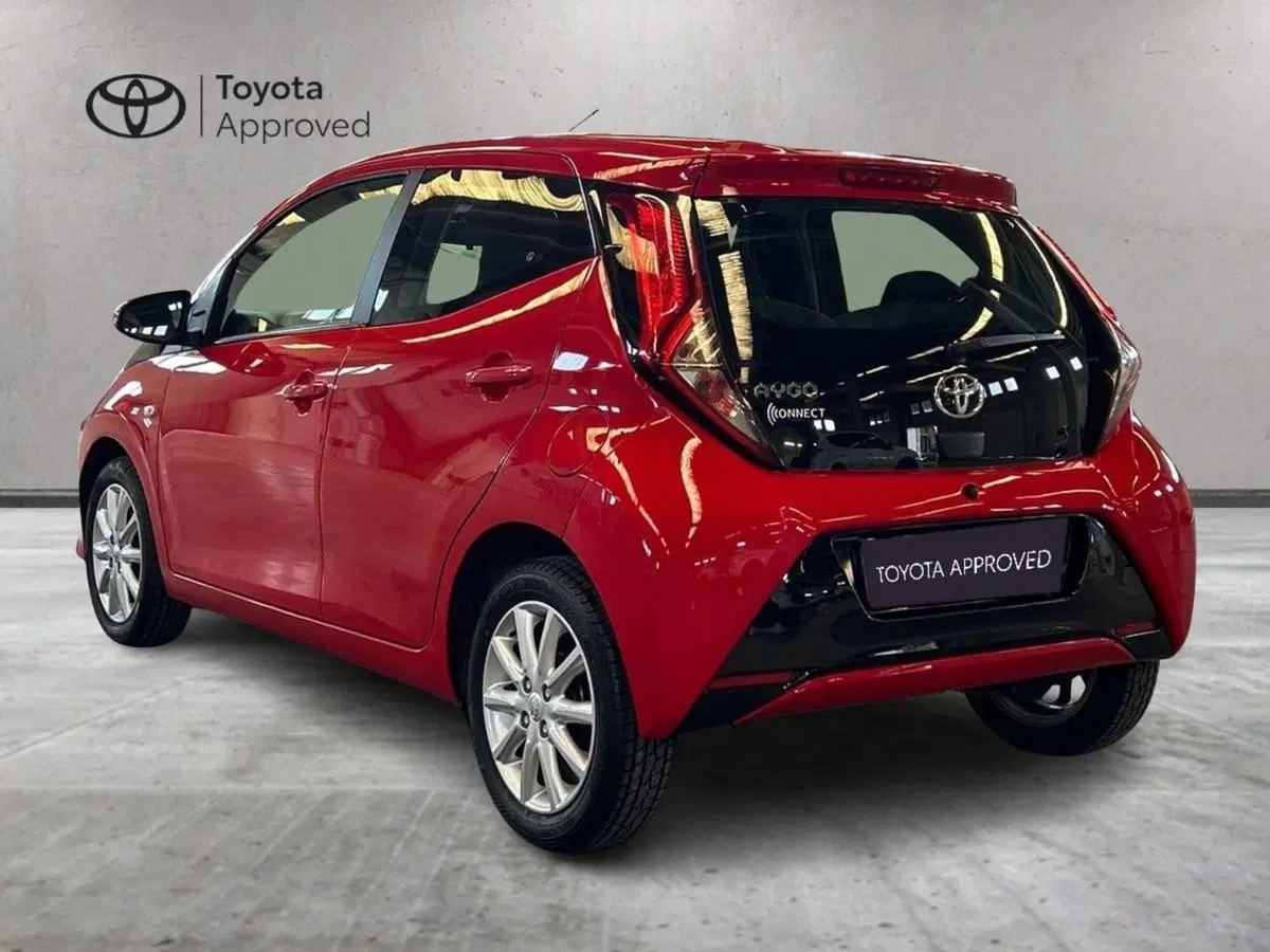 Toyota Aygo usata a Milano (7)