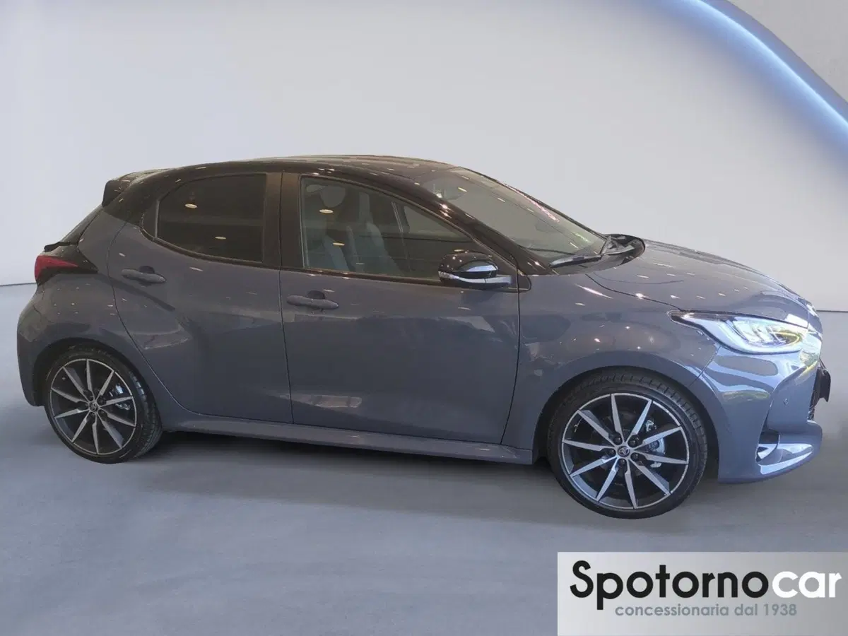 Toyota Yaris GR Sport usata a Milano (7)