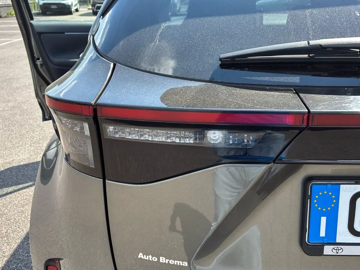Toyota Yaris Cross usata a Mantova (9)