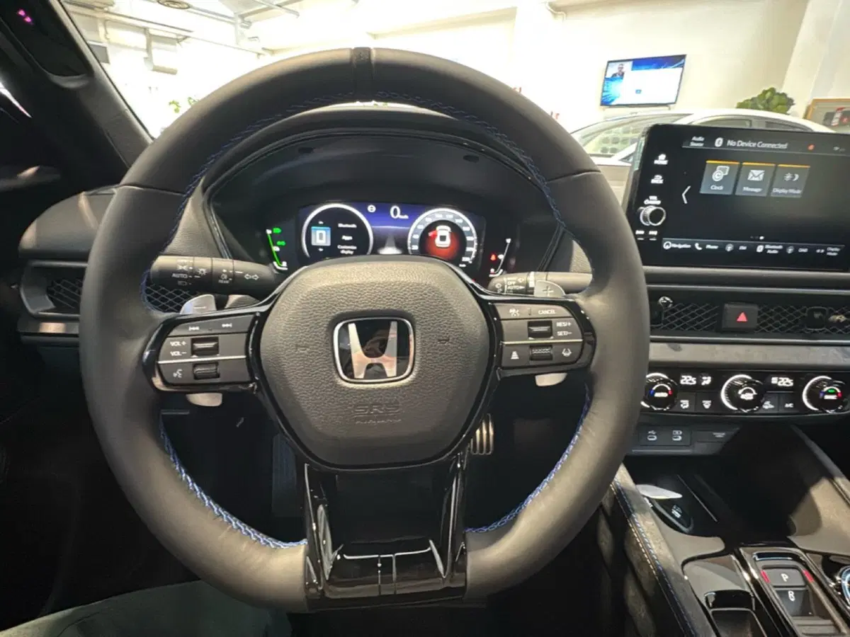 Honda Prelude nuova a Bologna (11)