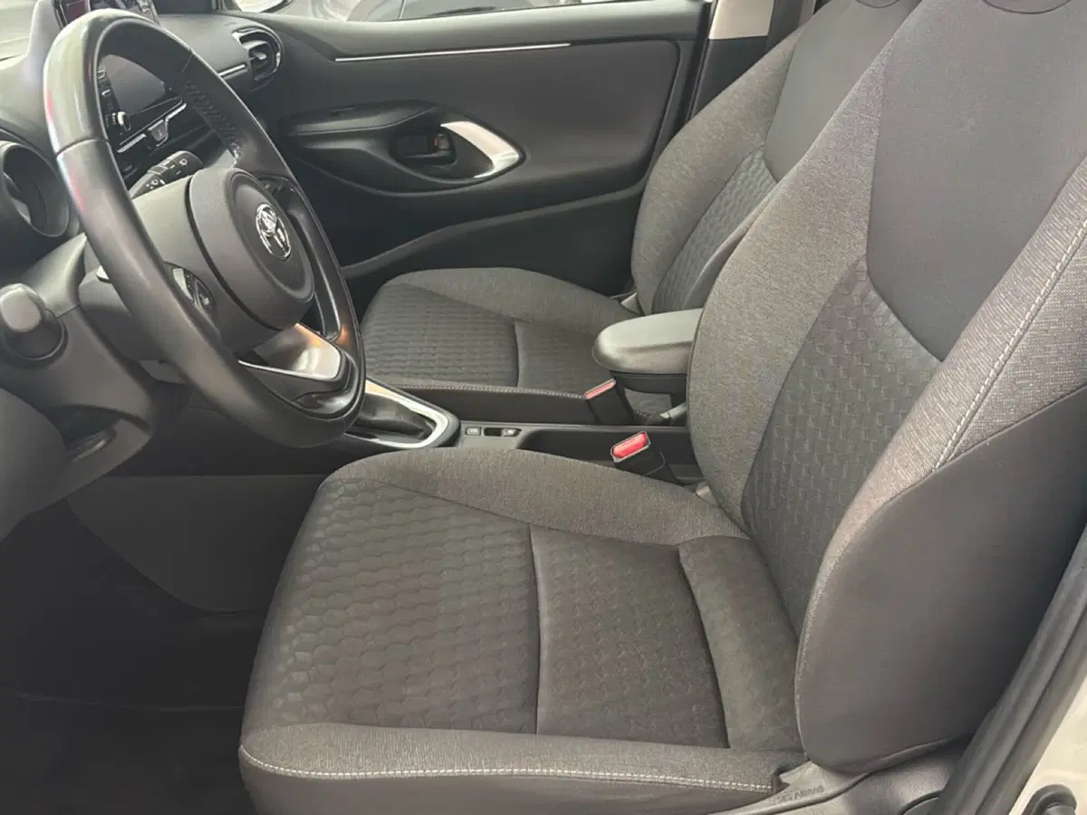 Toyota Yaris usata a Bologna (8)