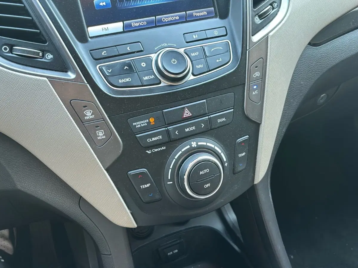 Hyundai Santa Fe usata a Bologna (15)