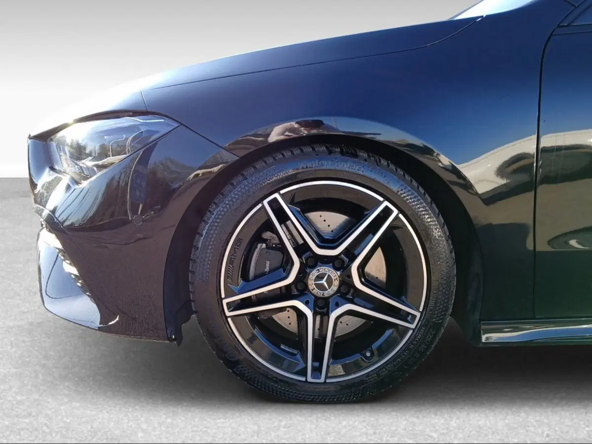 Mercedes-Benz CLA Shooting Brake usata a Pisa (16)