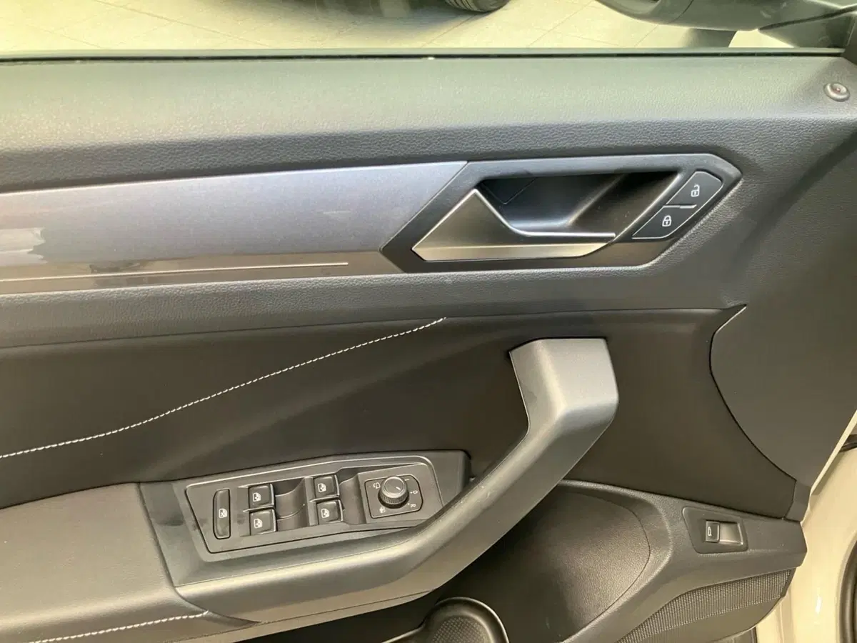 Volkswagen T-Roc usata a Bologna (19)