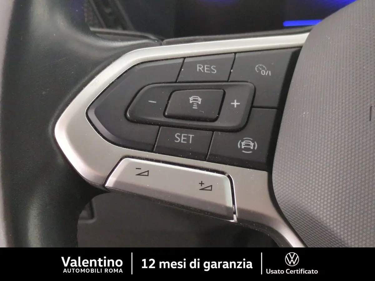Volkswagen T-Cross usata a Roma (15)