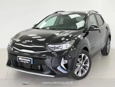 Kia Stonic 1.0 T-GDi 120 CV MHEV DCT Style del 2023 usata a Lurate Caccivio